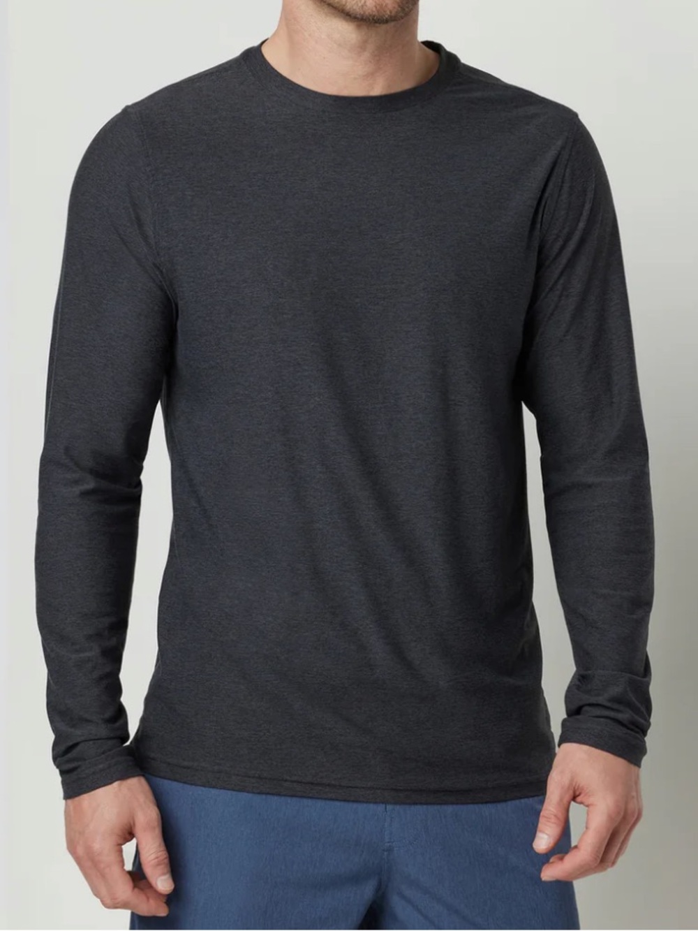 New VUORI Long Sleeve Strato Tech Tee in Charcoal Heather sz L